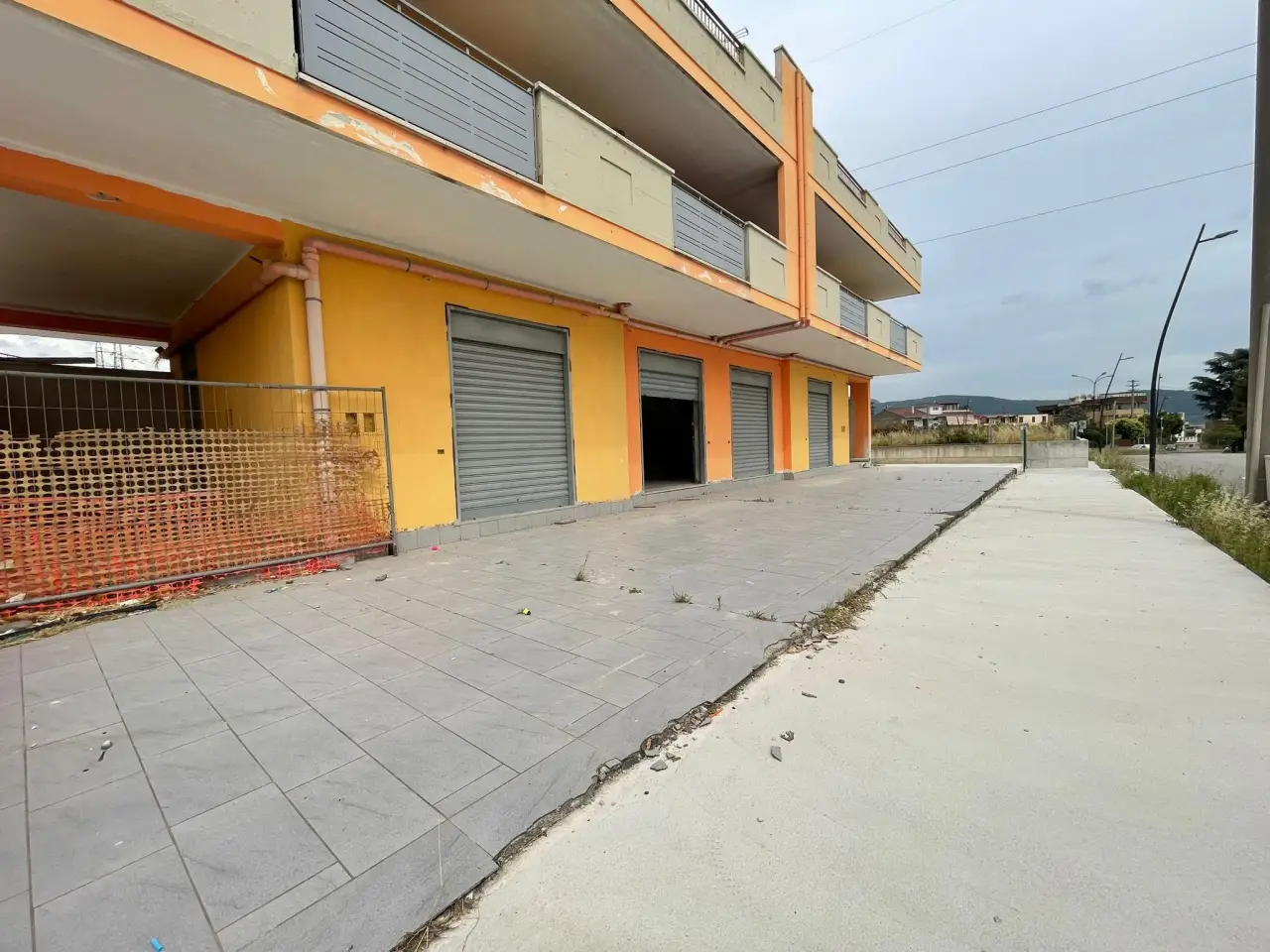Negozio in Via Feudo Snc, Maddaloni, {3} - Foto 2