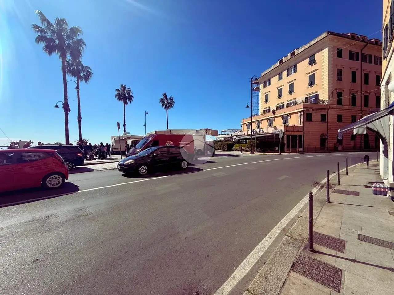 Magazzino in Lungomare di Pegli 55, Genova, {3} - Foto 1