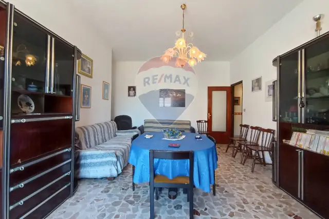 4-room flat in Via Milano 46, Siracusa - Photo 1