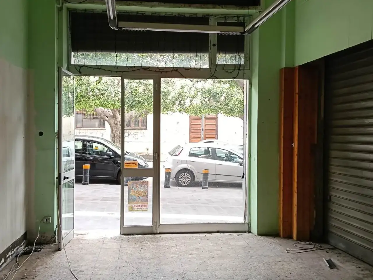 Negozio in Via Tommaso Cannizzaro, Messina, {3} - Foto 1