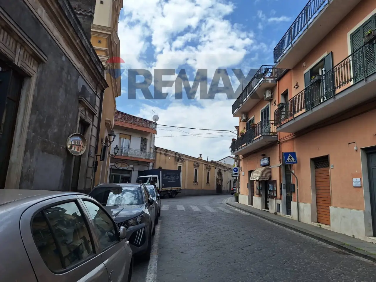 Ufficio in Via Giuseppe Garibaldi 159/163, Viagrande, {3} - Foto 1