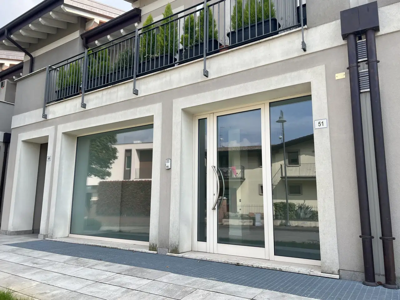 Negozio in Viale Madruzza 51, Paratico, {3} - Foto 1