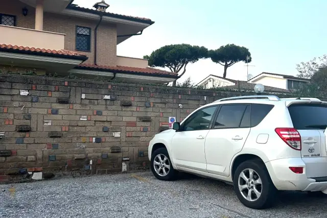 Posto auto in Viale del Poggio Alto, Anzio - Foto 1