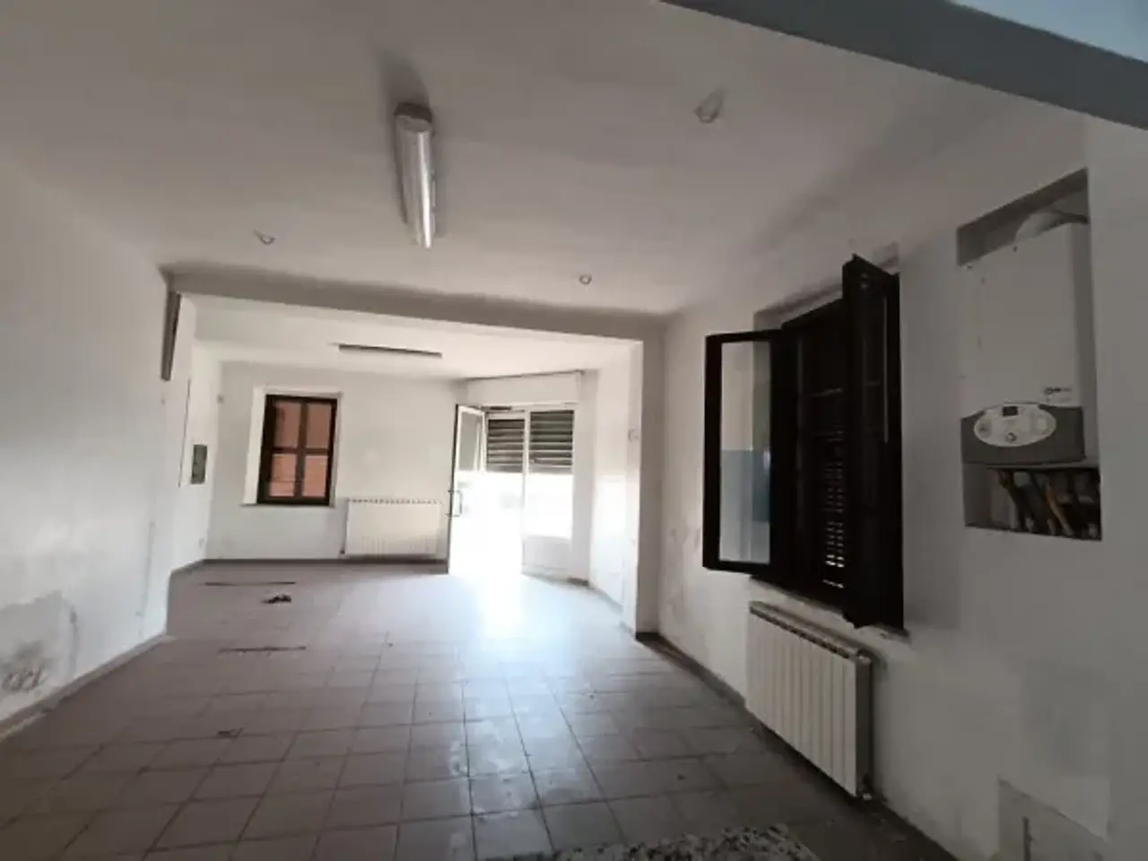 Negozio in Corso Alessandria 464, Asti, {3} - Foto 1