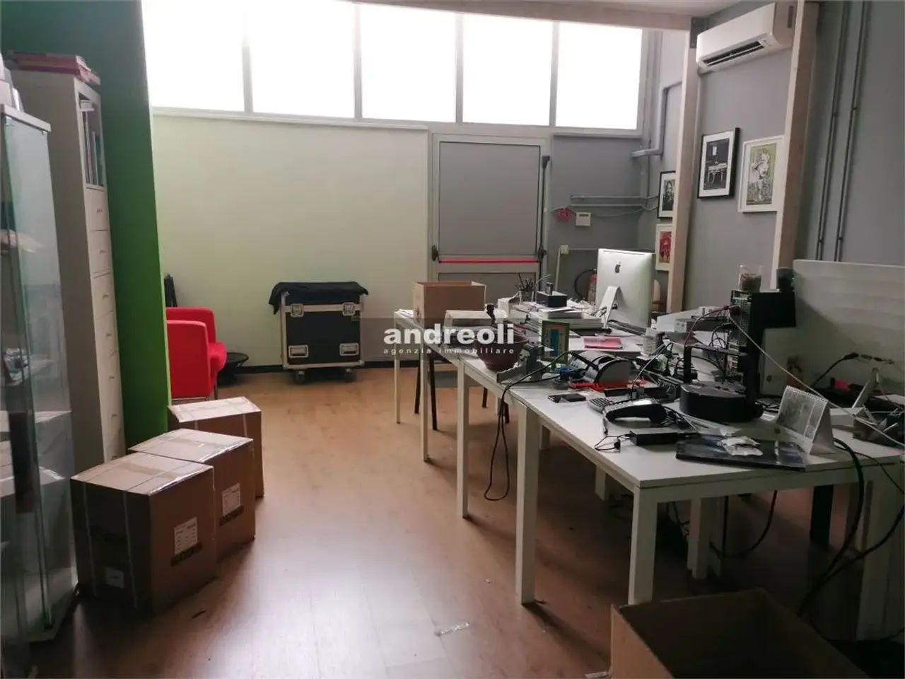 Magazzino in , Monsano, {3} - Foto 1