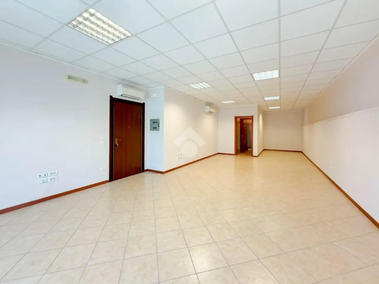 Ufficio in Via Case Sparse Serraglie 00, Manerba Del Garda, {3} - Foto 1