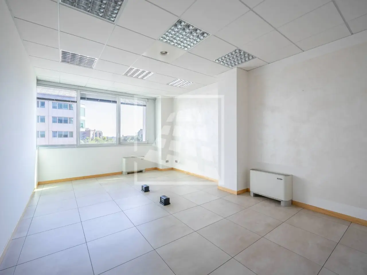 Ufficio in Viale Rodolfo Morandi 47, Reggio Emilia, {3} - Foto 2