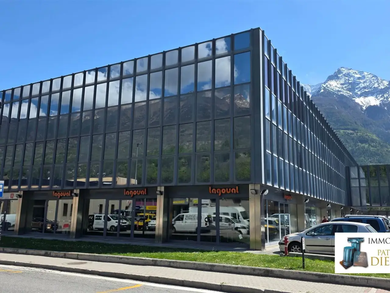Ufficio in Regione Borgnalle, Aosta, {3} - Foto 1