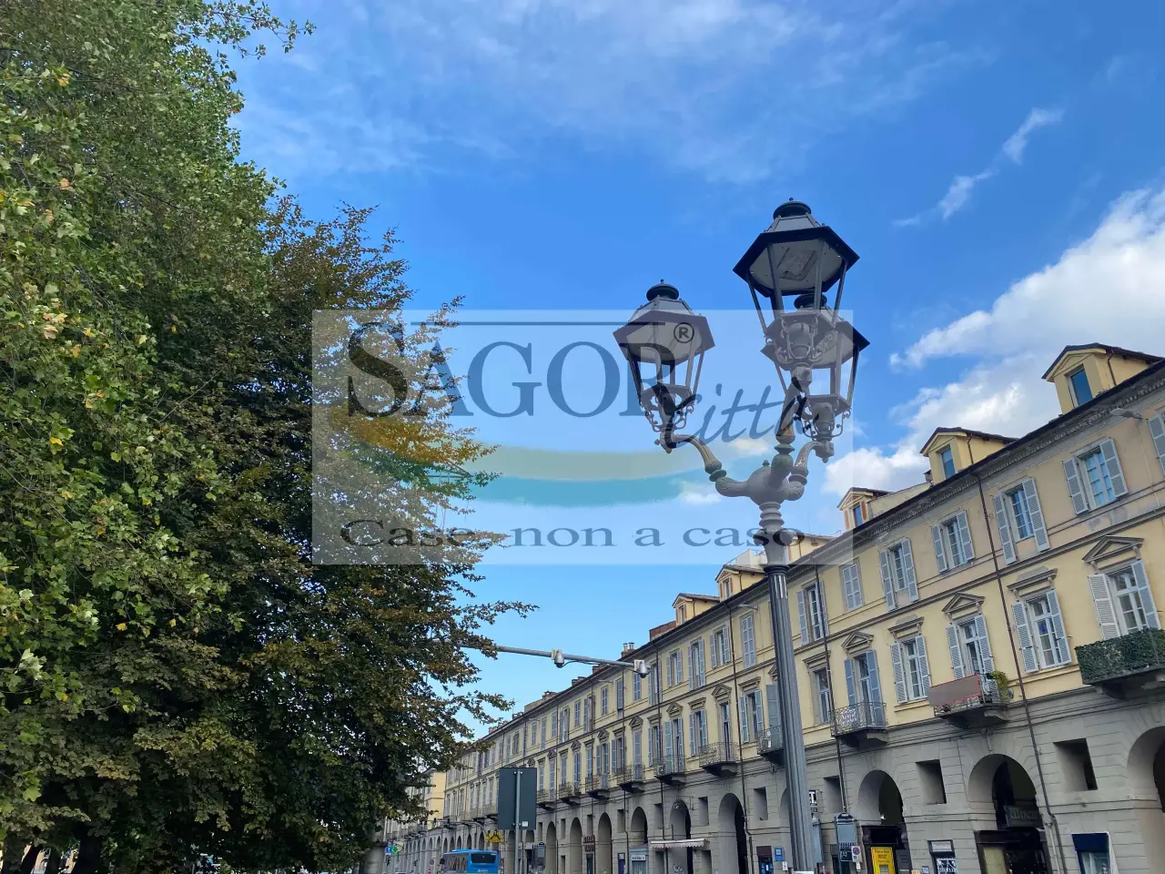 Negozio in Piazza Cavour 1, Pinerolo, {3} - Foto 2