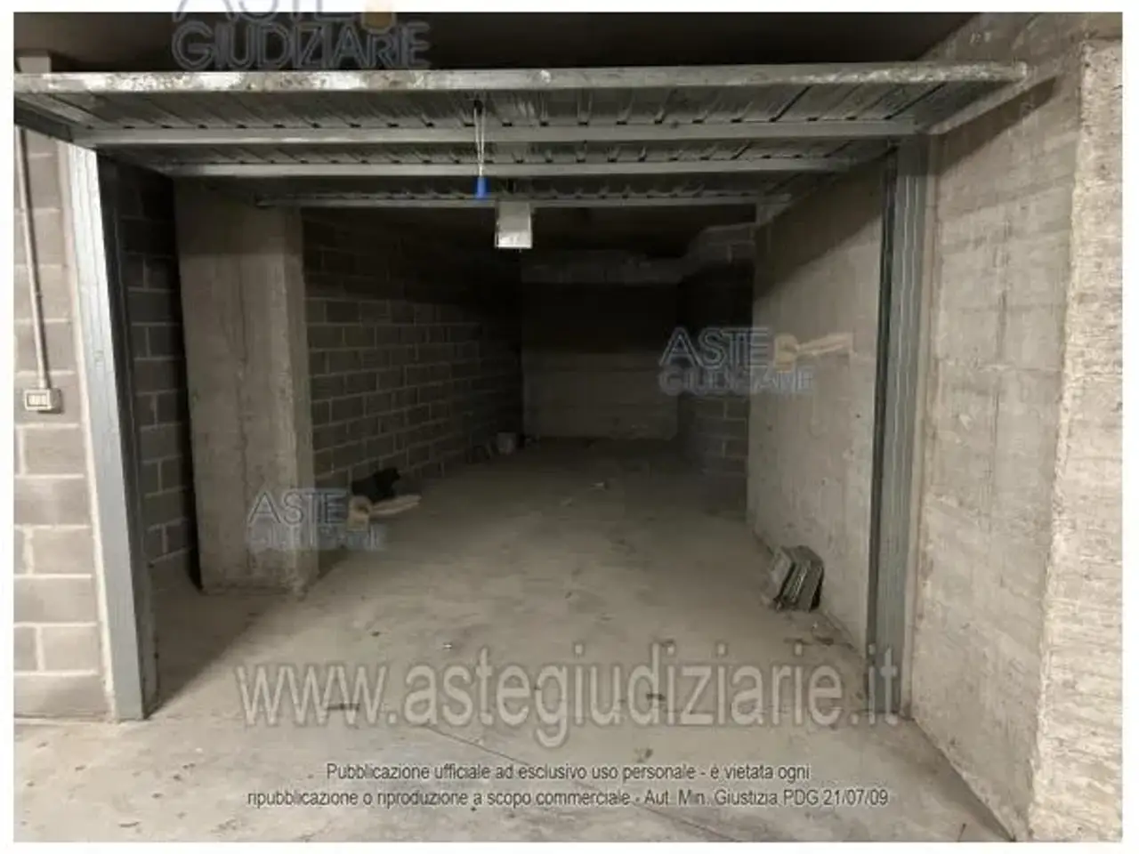 Garage in Via Eugenio Curiel, 33, 60030 Castelbellino Stazione An, Italia 33, Castelbellino, {3} - Foto 2