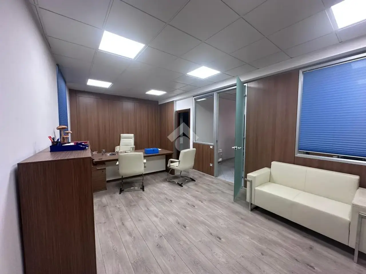 Ufficio in Vico Primo Parrocchia 1, Napoli, {3} - Foto 2