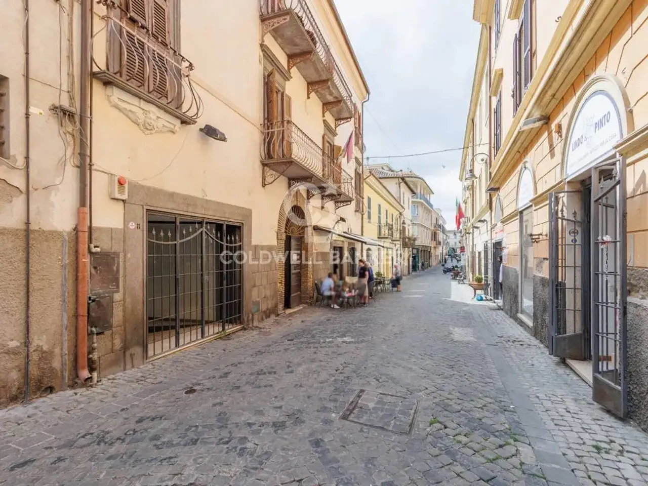 Magazzino in Via Giuseppe Garibaldi 10, Tarquinia, {3} - Foto 1