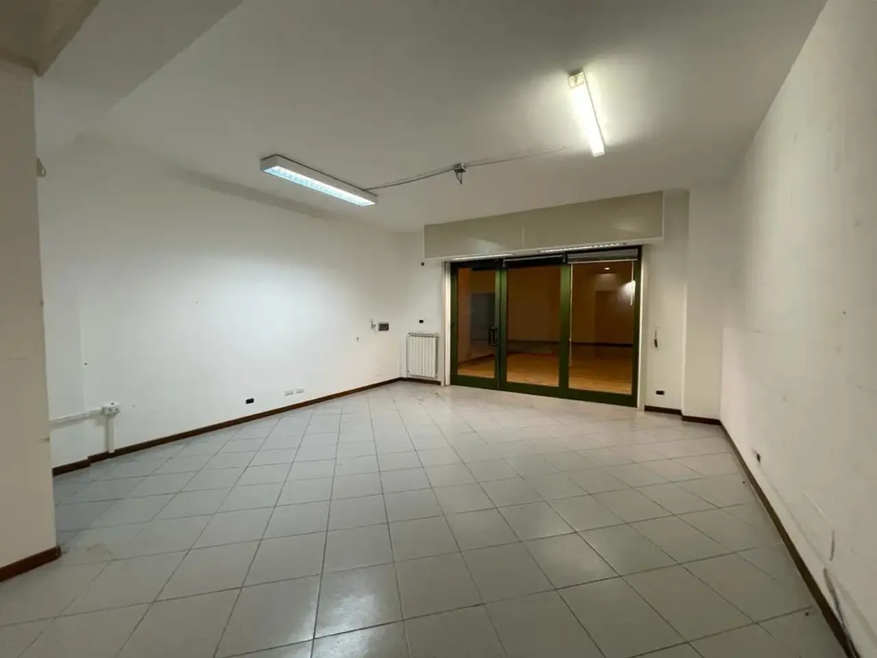 Negozio in Via San Magno Snc, Anagni, {3} - Foto 1