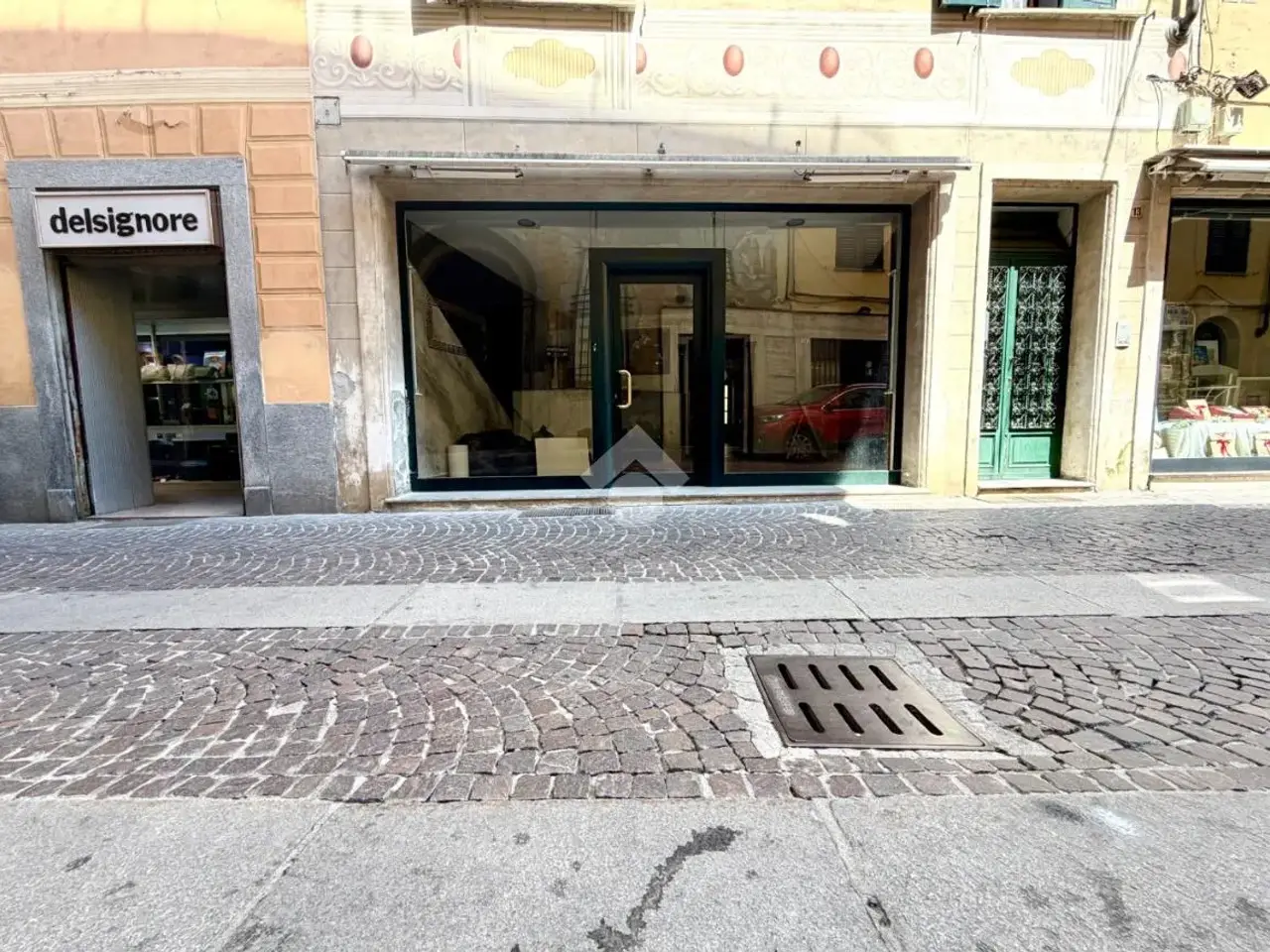 Negozio in Via Roma 13, Novi Ligure, {3} - Foto 1