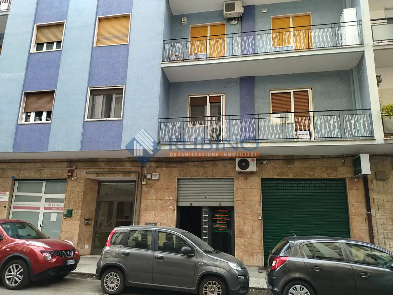 Palazzina commerciale in Via Monfalcone  48, Bari, {3} - Foto 1