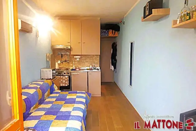 insertion image