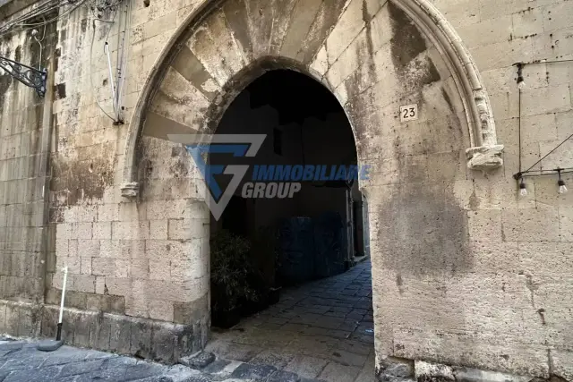 insertion image