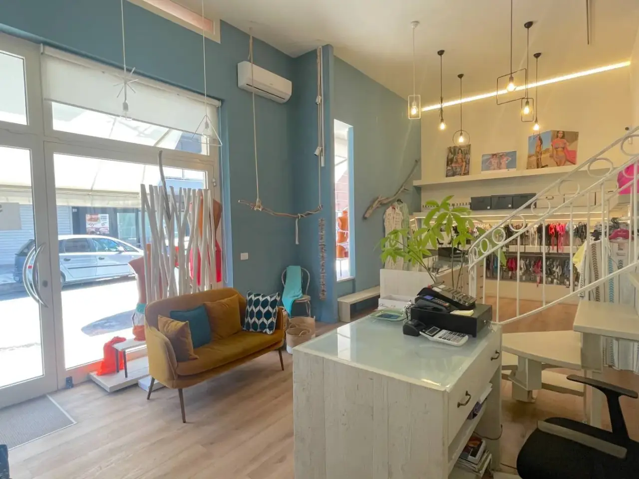 Esercizio commerciale in Via dei Laureati 2/B, San Benedetto Del Tronto, {3} - Foto 2