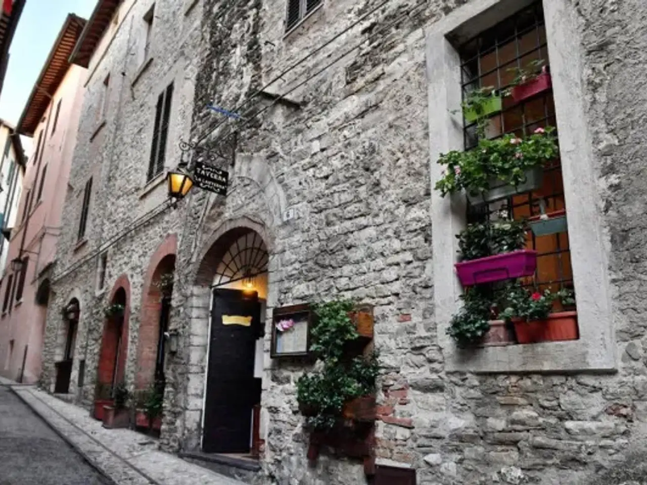 Ristorante in Via della Trattoria, Spoleto, {3} - Foto 2