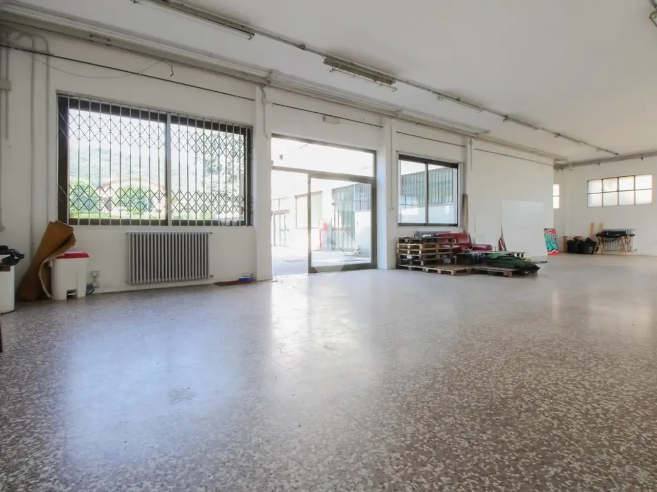 Ufficio in Via Pietro Ruggeri da Stabello 1, Bergamo, {3} - Foto 2