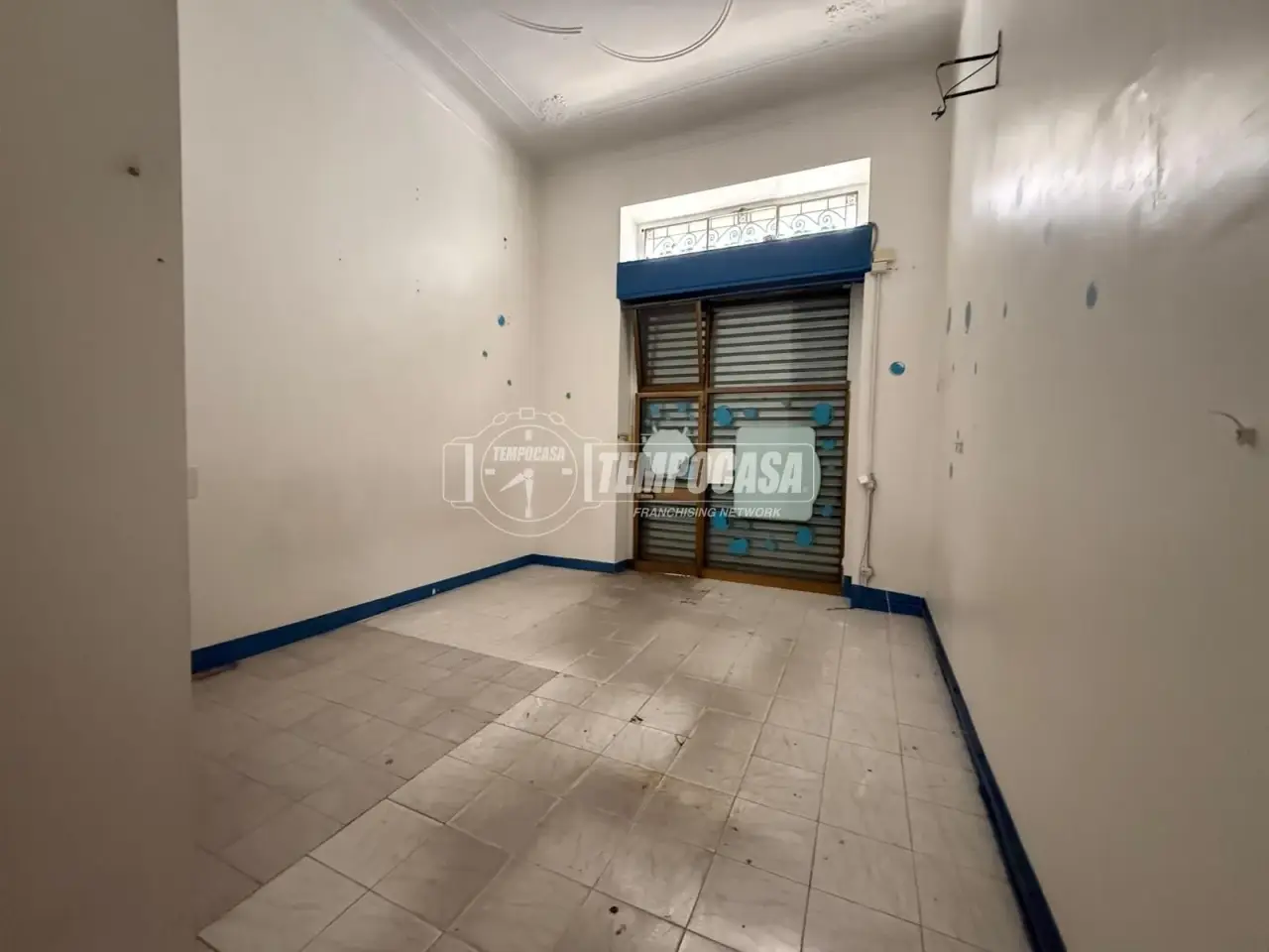 Negozio in Via Ponte Seveso 41, Milano, {3} - Foto 1