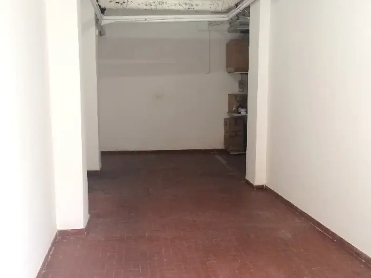 Parcheggio chiuso in Via Umbria 11, Pescara, {3} - Foto 1