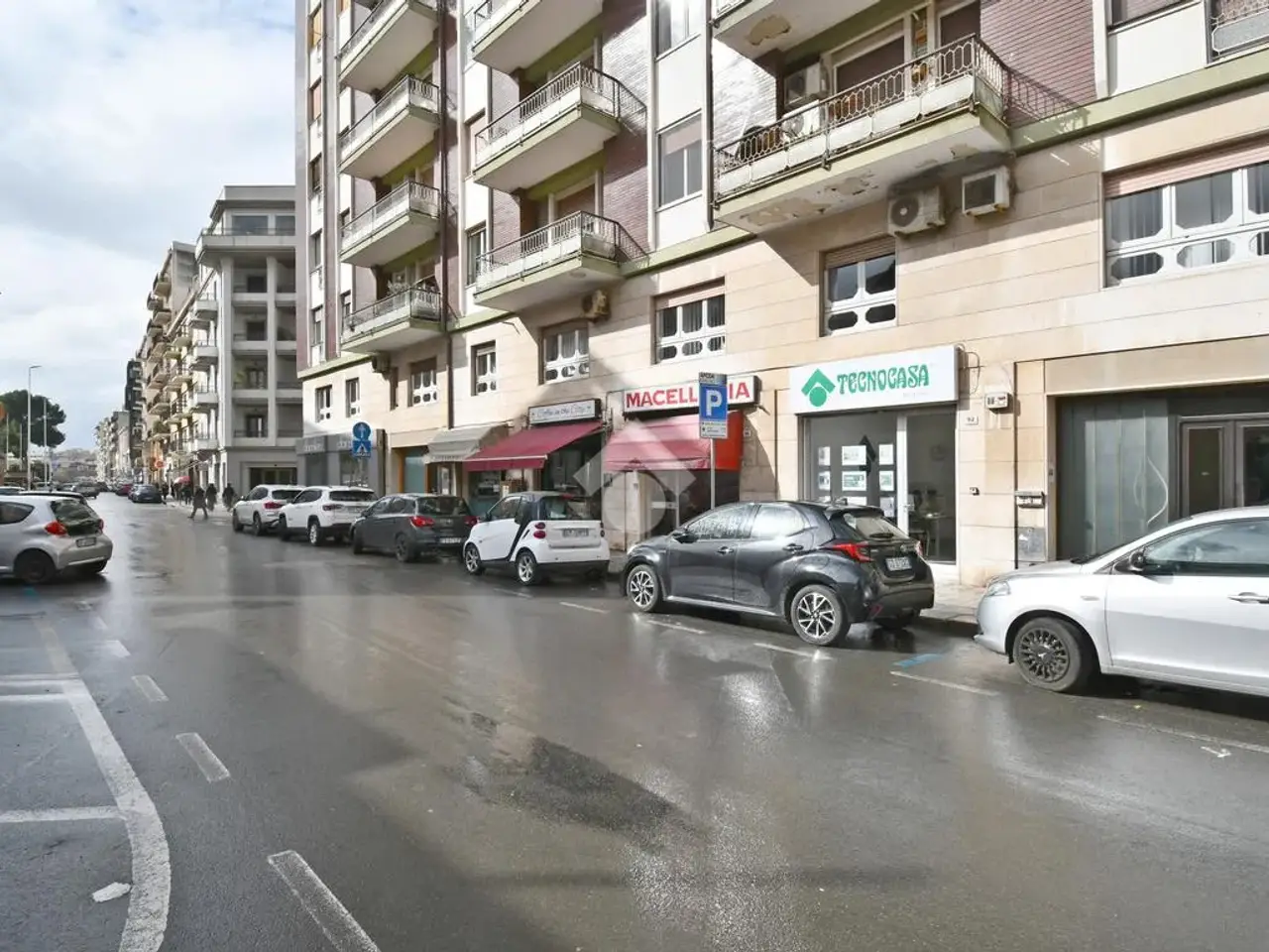 Ufficio in Via Giovanni Battista Tuveri 94, Cagliari, {3} - Foto 1