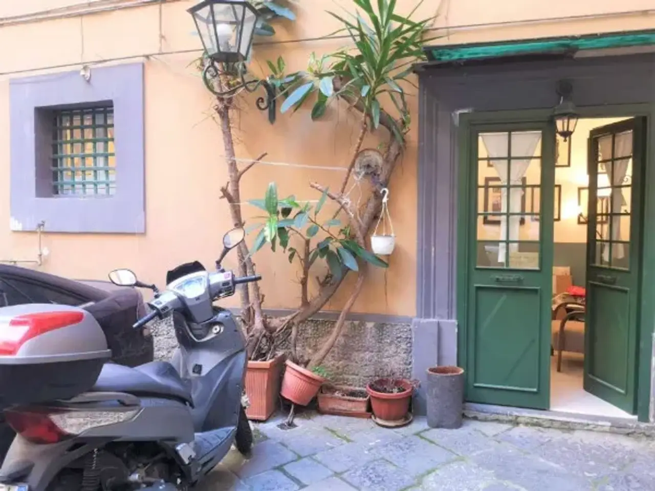 Negozio in Via Bisignano, Napoli, {3} - Foto 2