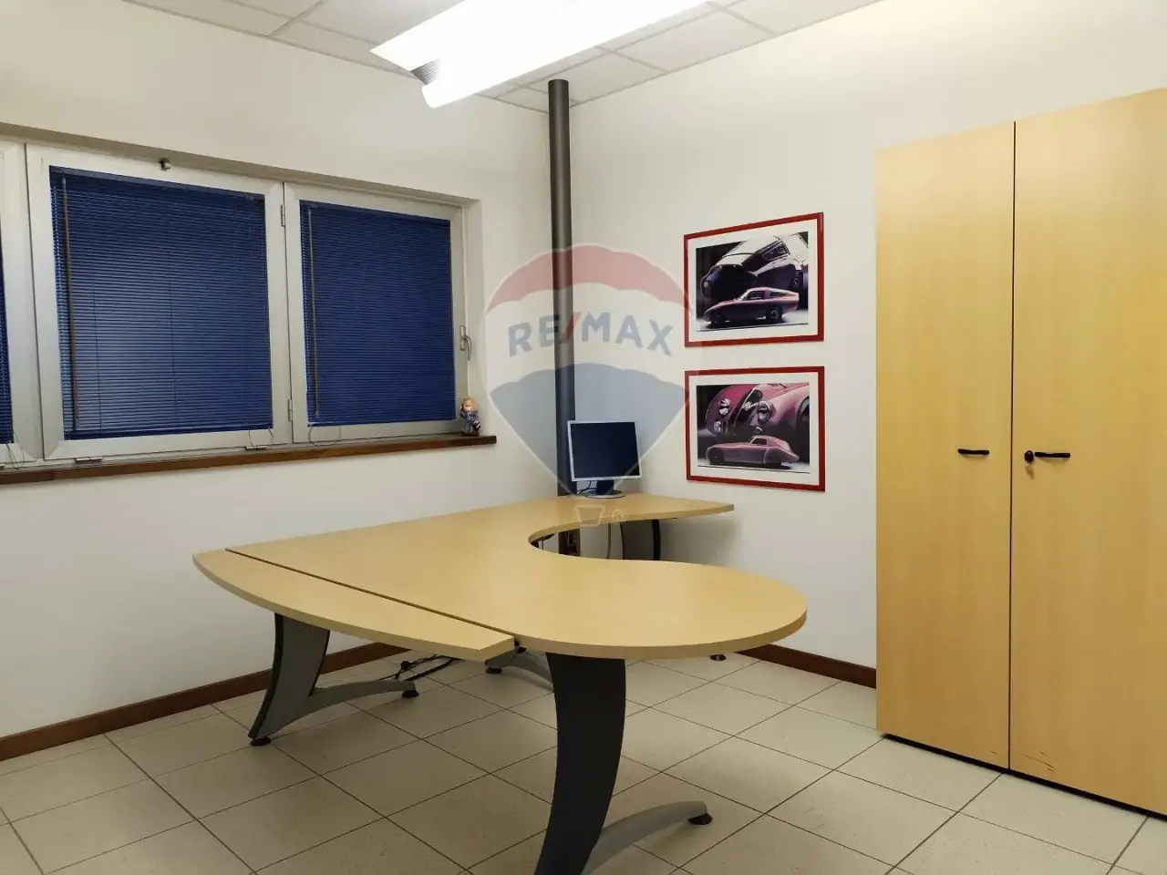 Ufficio in Via Vittorio Veneto, Belluno, {3} - Foto 1