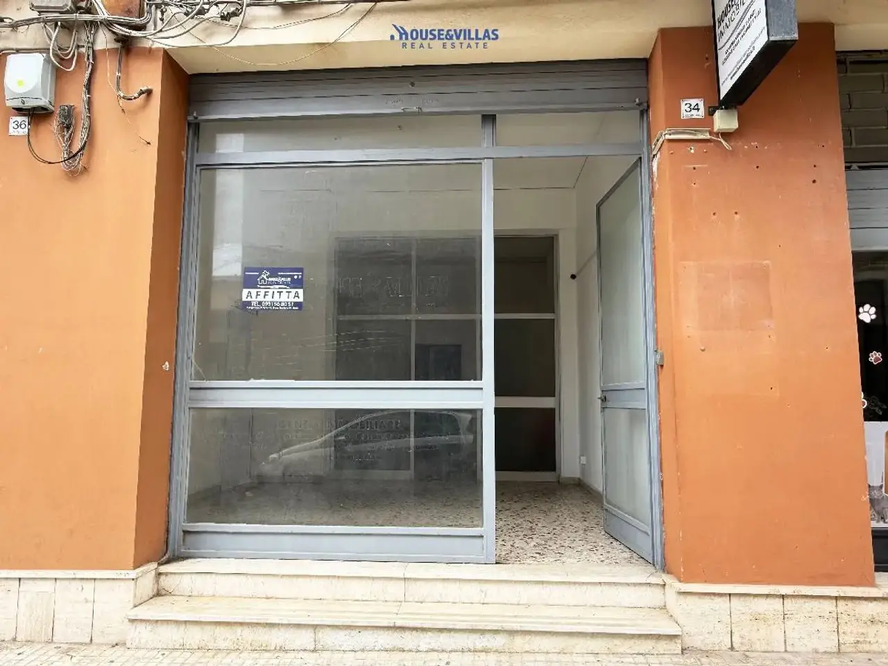 Ufficio in Via Ugo Lago, Noto, {3} - Foto 1