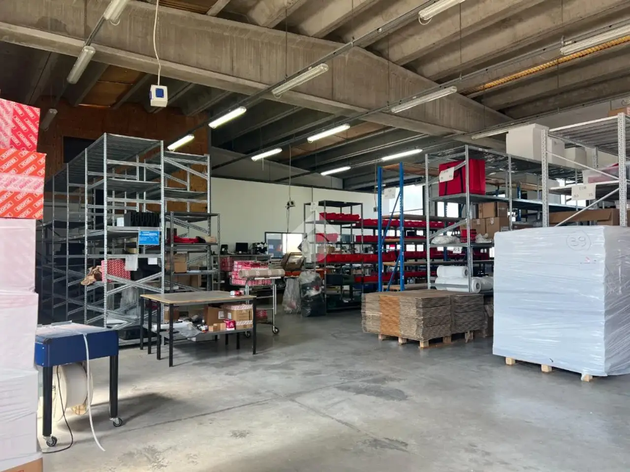 Capannone in Via Adda 6, San Giovanni Lupatoto, {3} - Foto 1