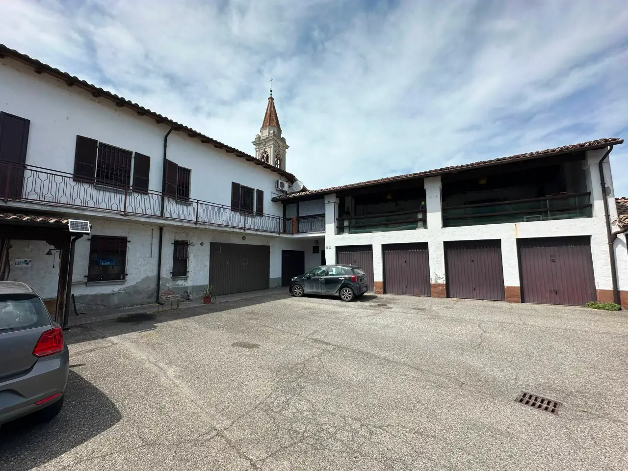Palazzina commerciale in Via Cavour 34, Cortemaggiore, {3} - Foto 1
