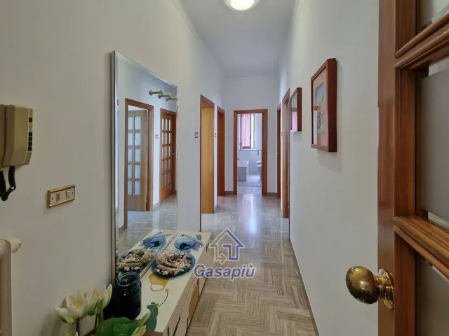 4-room flat in Via Fermana Sud 5, Montegranaro - Photo 1