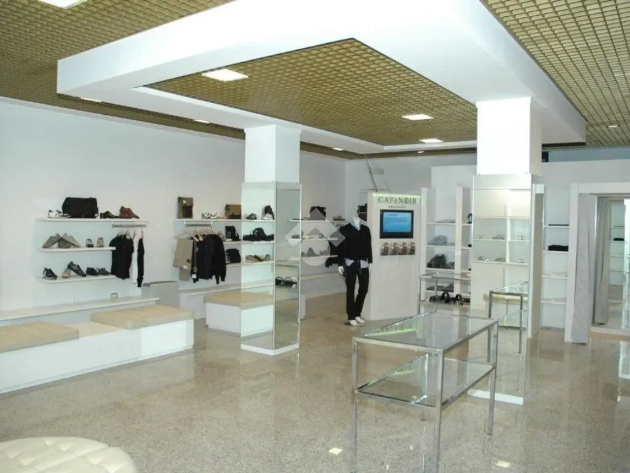 Negozio in Via Antonio Locatelli, Trescore Balneario, {3} - Foto 1
