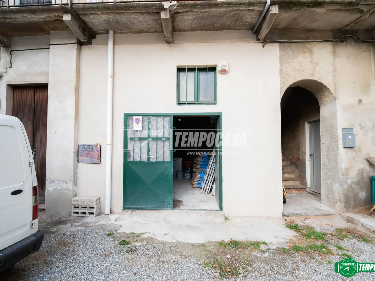 Magazzino in Via Generale Cialdini 100, Sovico, {3} - Foto 1