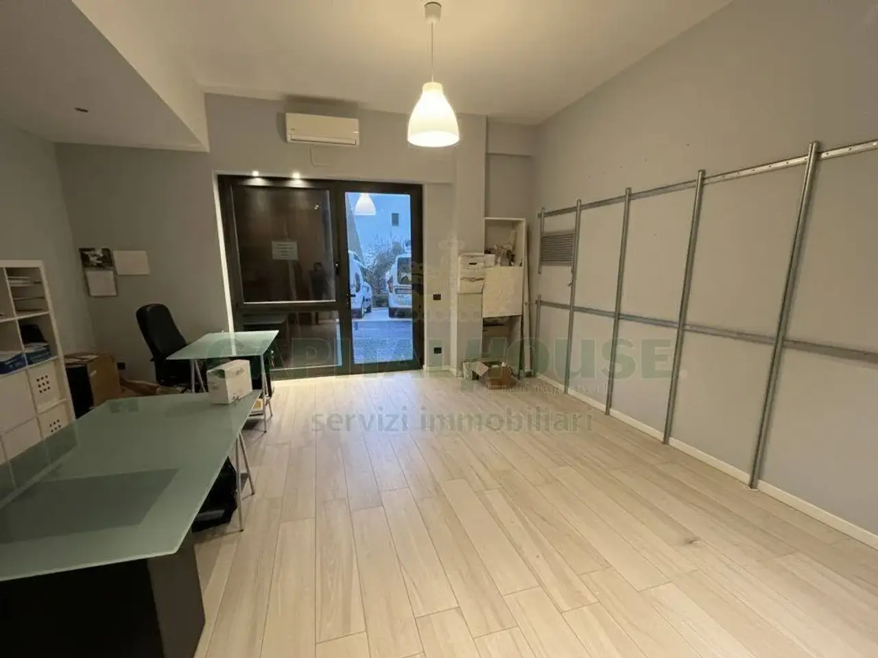 Negozio in Via Carlo 5, Atripalda, {3} - Foto 1