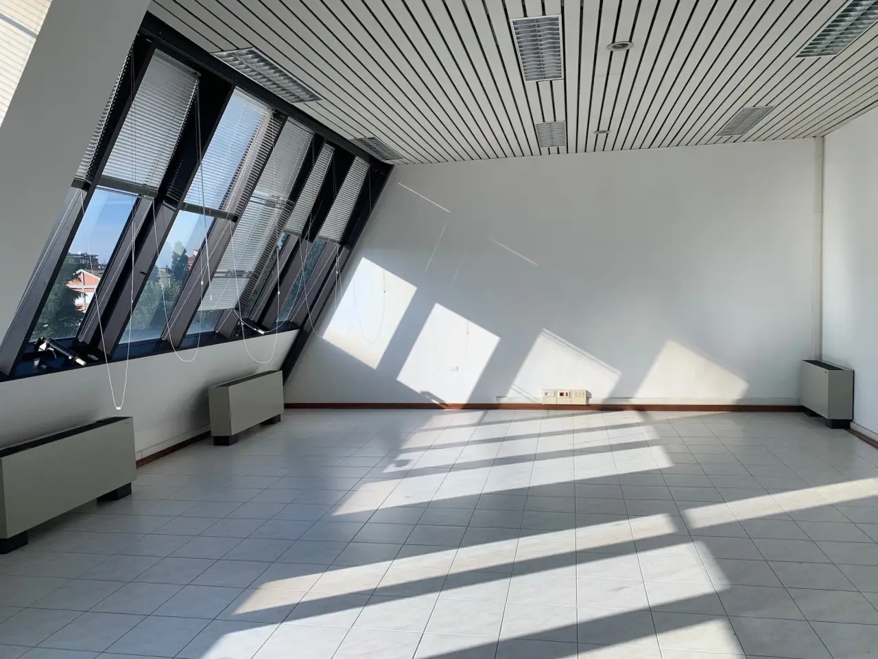 Palazzina uffici in Via Goffredo Mameli 15, Reggio Emilia, {3} - Foto 2