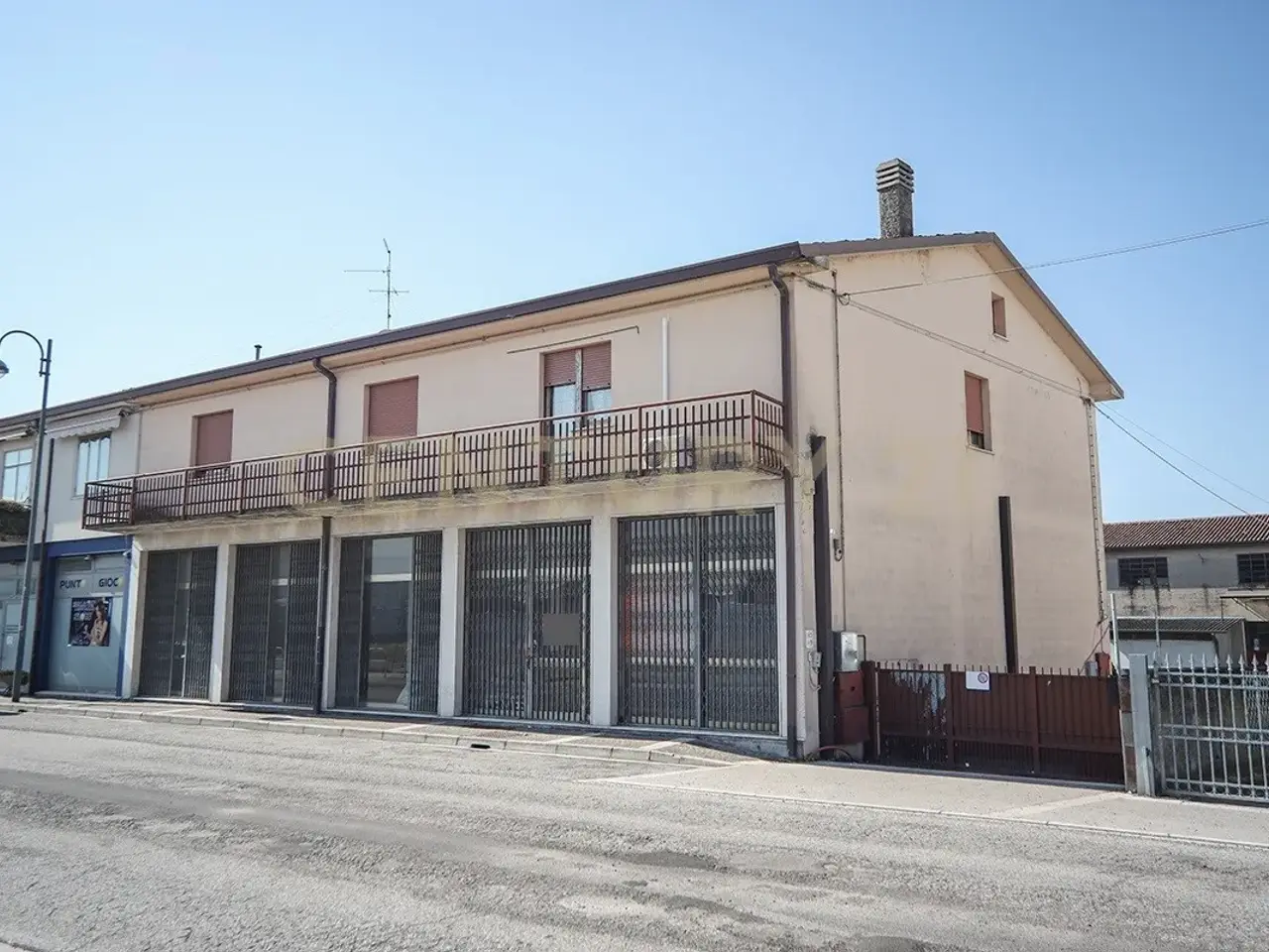 Negozio in Via Madonna 303a, Bovolone, {3} - Foto 1