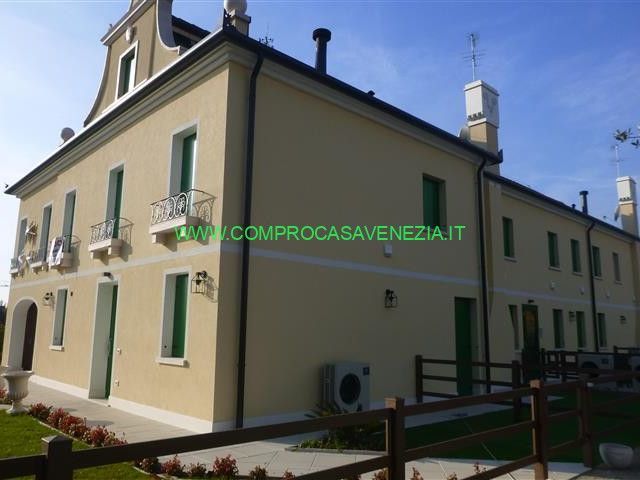 Villa in {3}, Via Marconi - Foto 1