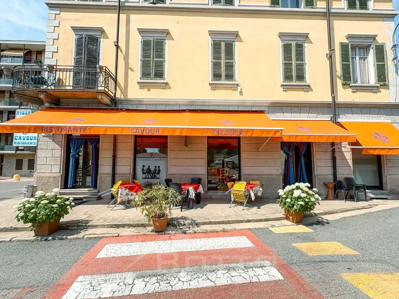 Pizzeria in Via Gaetano Zuccone 1, Quarona, {3} - Foto 1