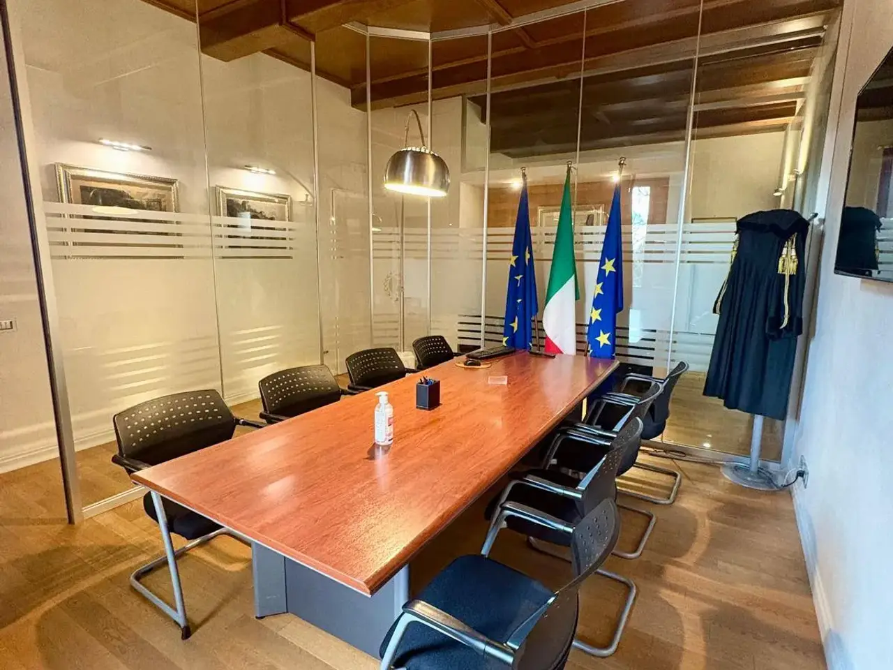 Ufficio in Via dei Pini 2, Monterotondo, {3} - Foto 1