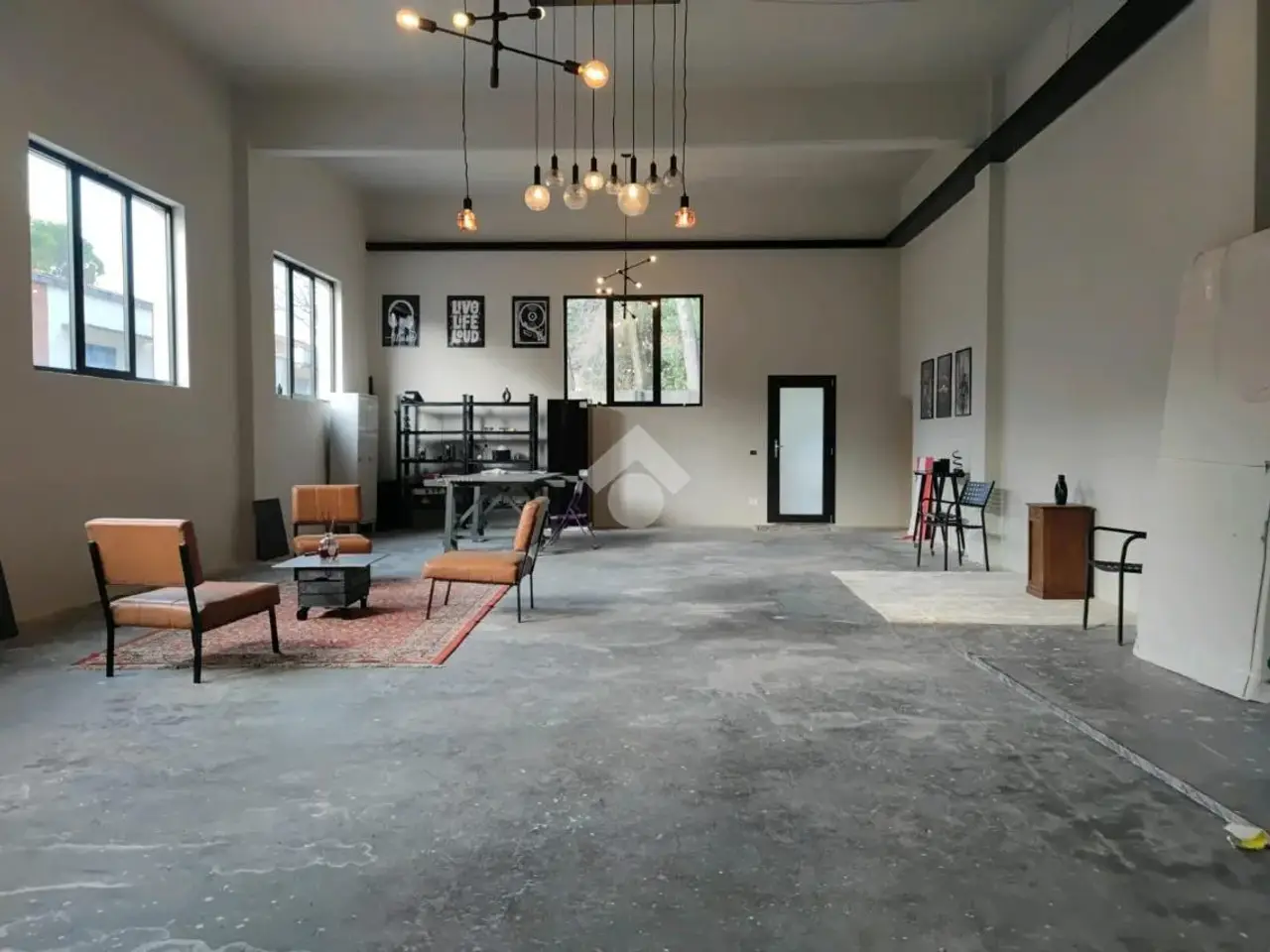 Palazzina commerciale in Via Gorizia, Forli', {3} - Foto 1