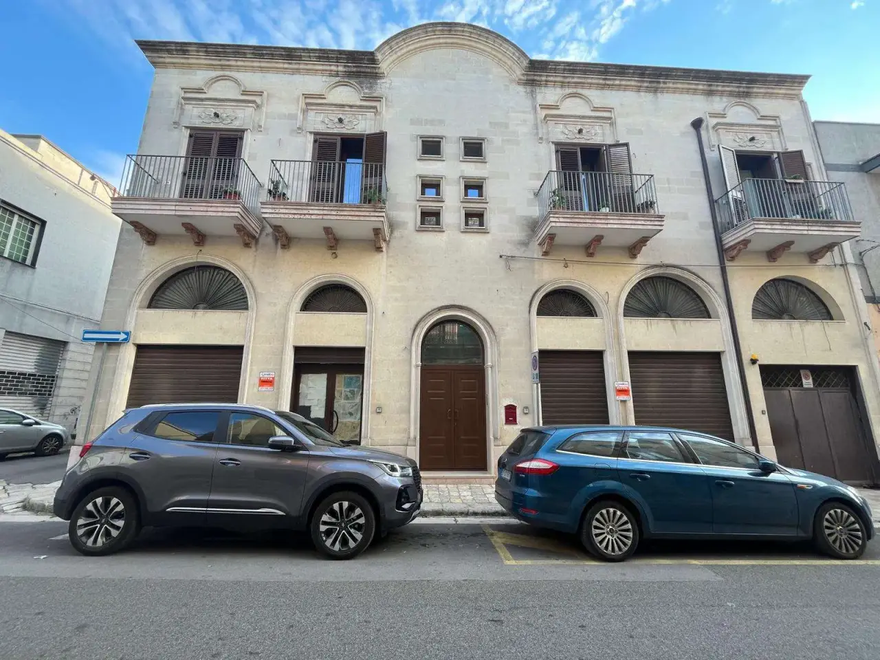 Negozio in Via Santa Cesarea, Francavilla Fontana, {3} - Foto 2