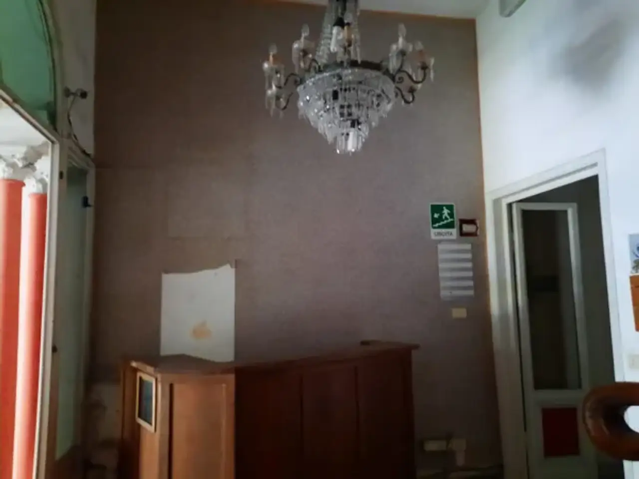 Negozio in Viale Daniele Manin, Viareggio, {3} - Foto 1