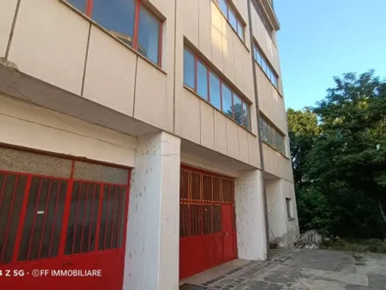 Negozio in Via Aristide Merloni, Matelica, {3} - Foto 1