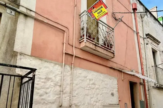 Casa indipendente in Vico Sergente Maggiore E. Tritto, Cassano delle Murge - Foto 1