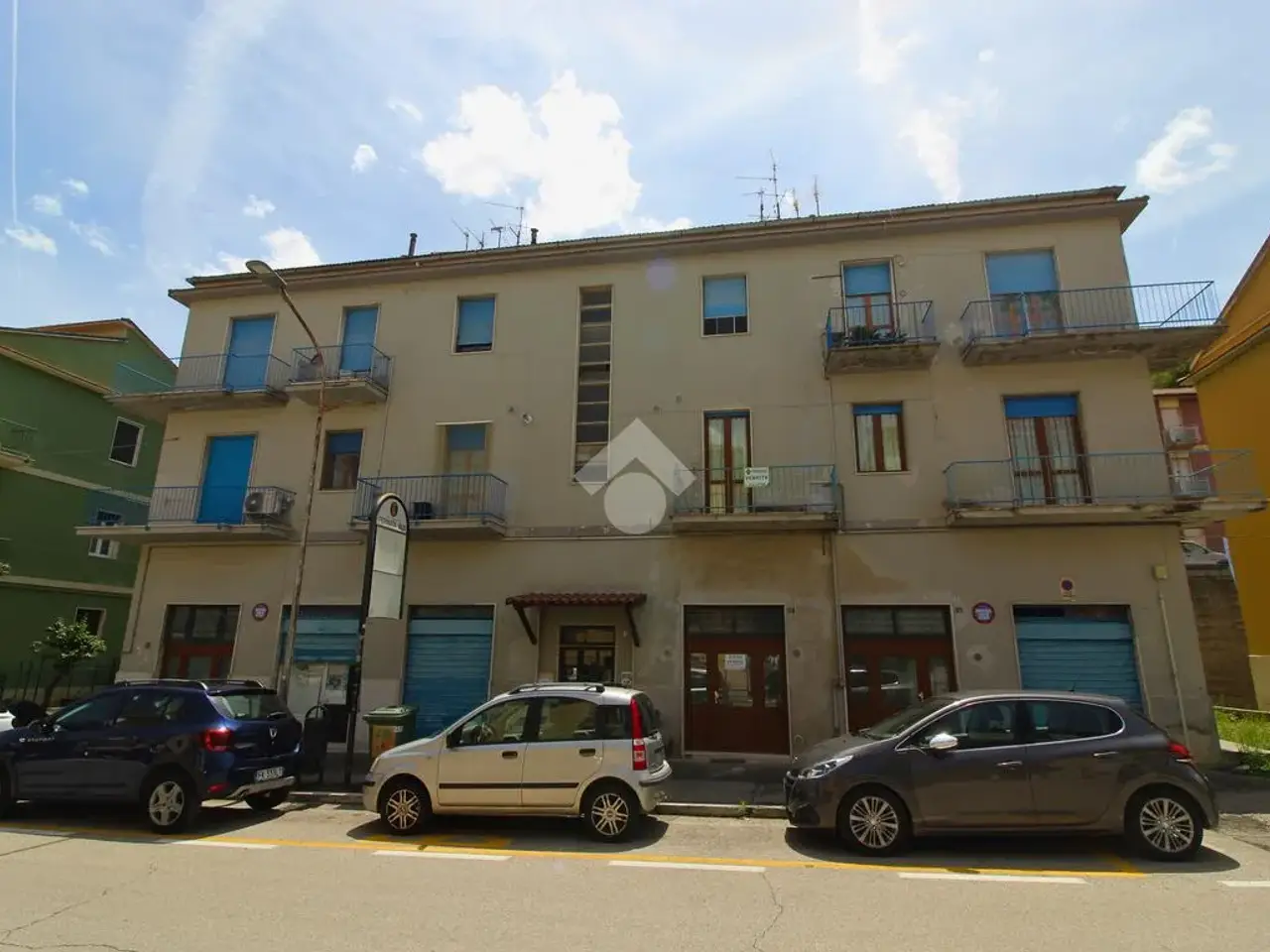 Negozio in Via Guglielmo Oberdan 63, Ascoli Piceno, {3} - Foto 1