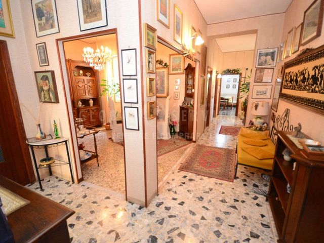 Vierzimmerwohnung in Via Sassari  154, Alghero - Foto 1