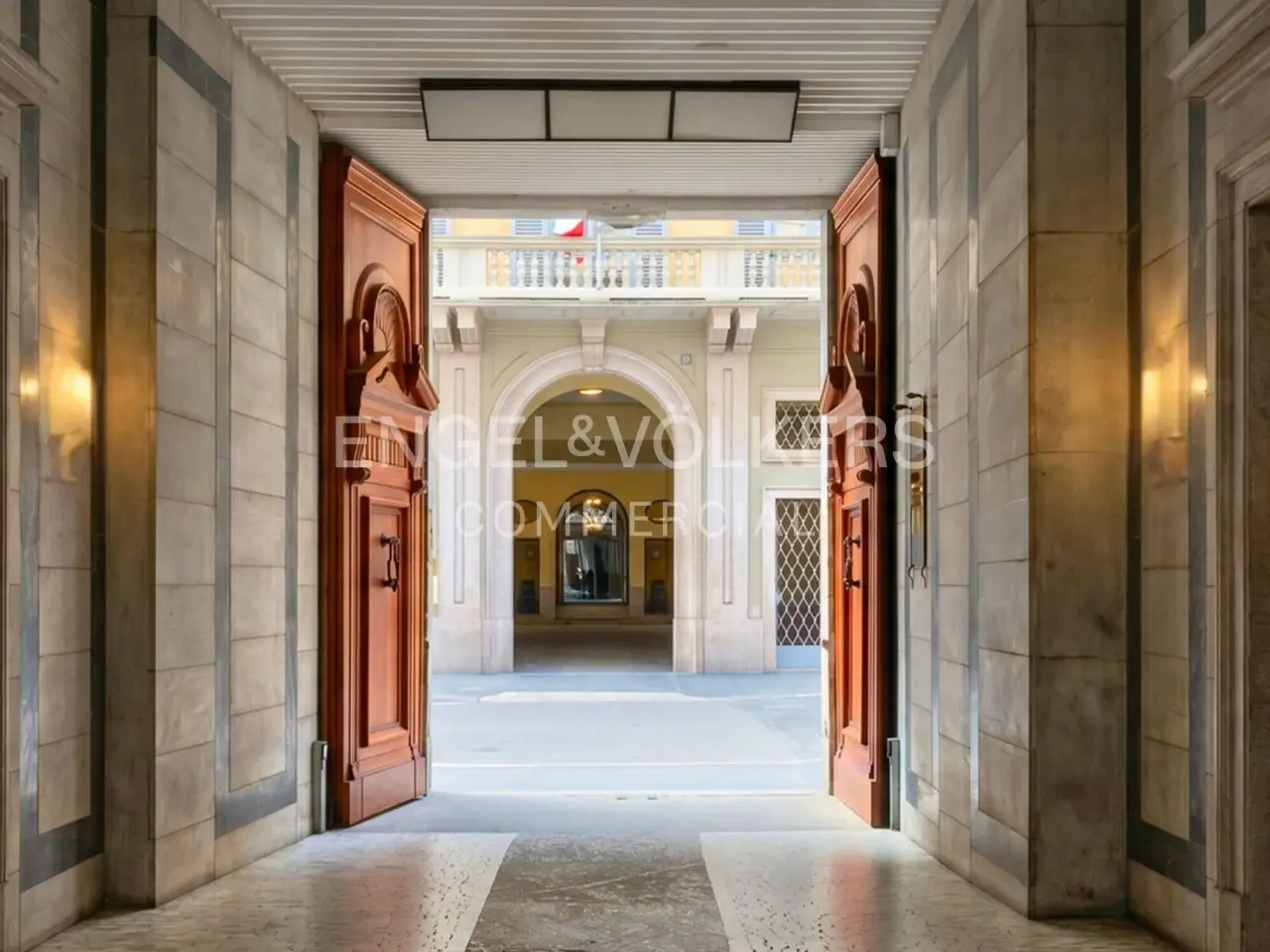Ufficio in , Milano, {3} - Foto 1