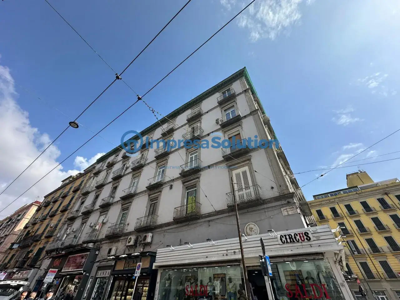 Negozio in Corso Giuseppe Garibaldi, Napoli, {3} - Foto 2
